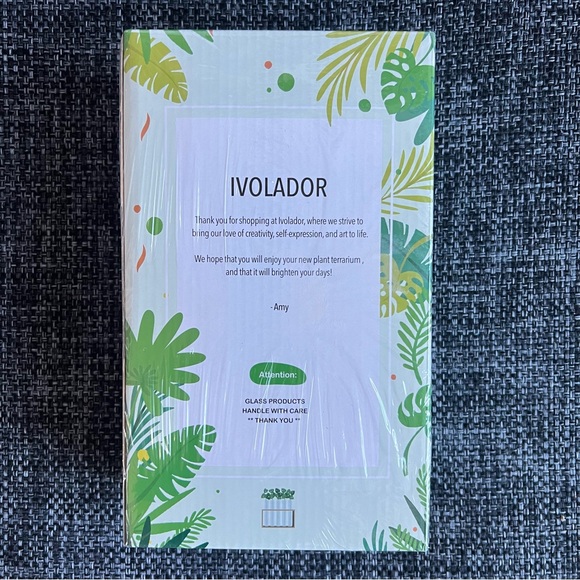 NIB Wall Hanging Plant Terrarium- Brown - Picture 12 of 13